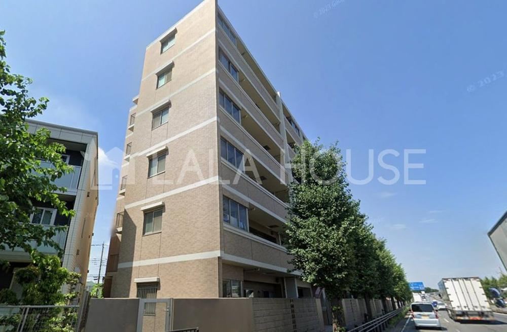 3LDK apartment in Kita Ward, Saitama - Photo 1