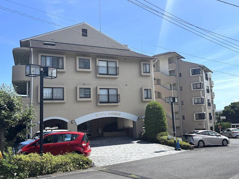 2LDK apartment in Ito, Shizuoka - Photo 1