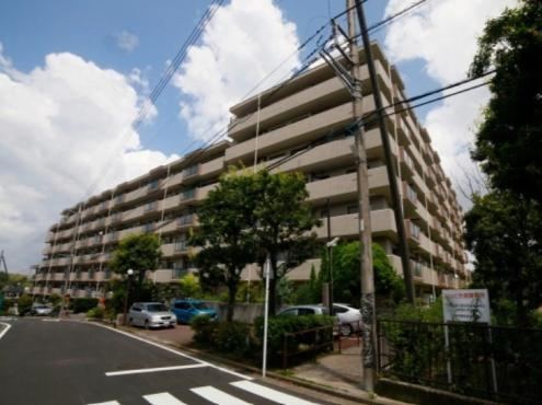 3LDK apartment in Izumi Ward, Yokohama, Kanagawa - Photo 1