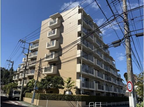 2LDK apartment in Tama, Tokyo - Photo 1