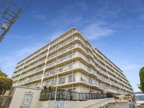 3LDK apartment in Kanagawa Ward, Yokohama, Kanagawa - Photo 1