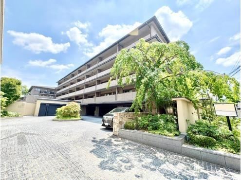 2LDK+S apartment in Kamigyo Ward, Kyoto - Photo 1