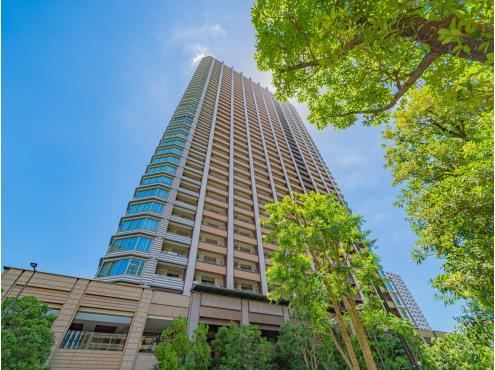 3LDK apartment in Shinagawa Ward, Tokyo - Photo 1