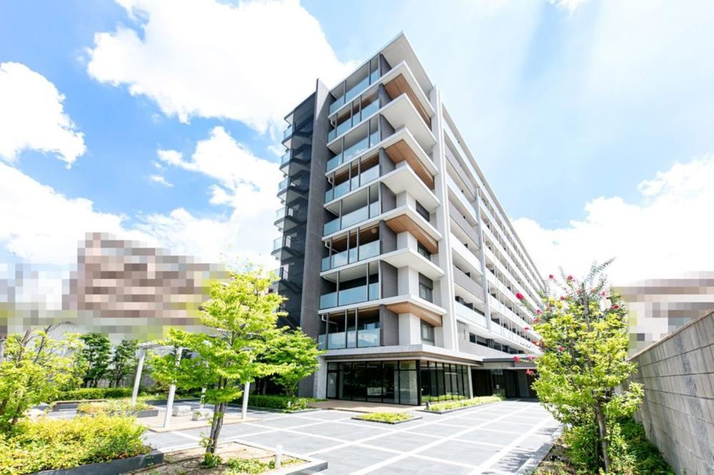 3LDK apartment in Takatsuki, Osaka - Photo 1
