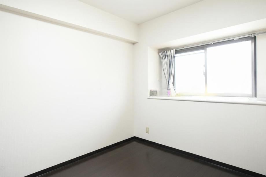 3LDK apartment in Ichikawa, Chiba - Photo 1