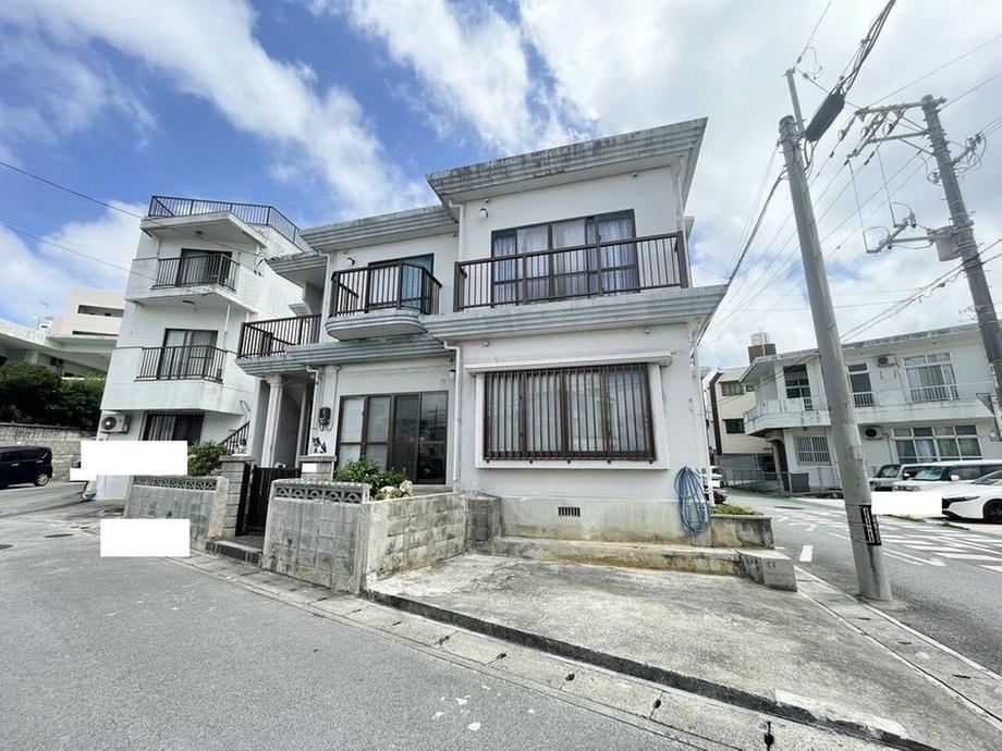 3DK house in Urasoe, Okinawa - Photo 1