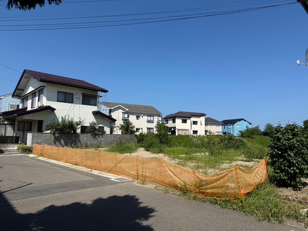 283 m² land in Nishi Ward, Niigata - Photo 1