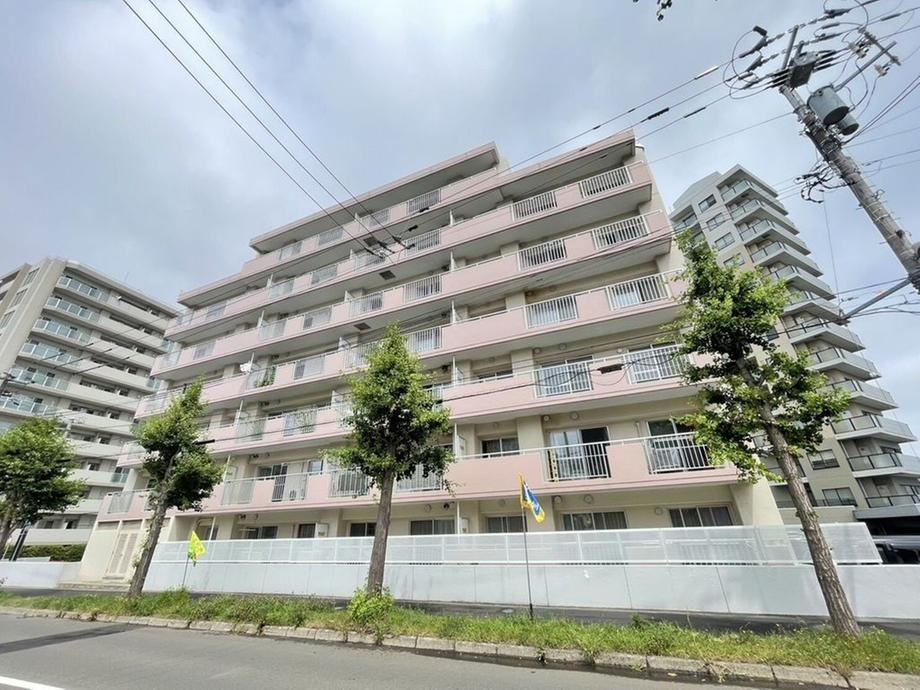 2LDK apartment in Nishi Ward, Sapporo, Hokkaido - Photo 1