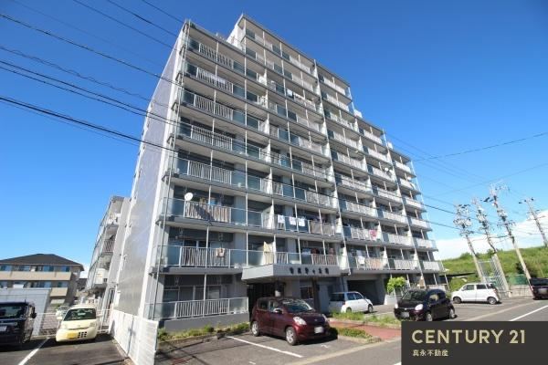 3LDK apartment in Ogaki, Gifu - Photo 1