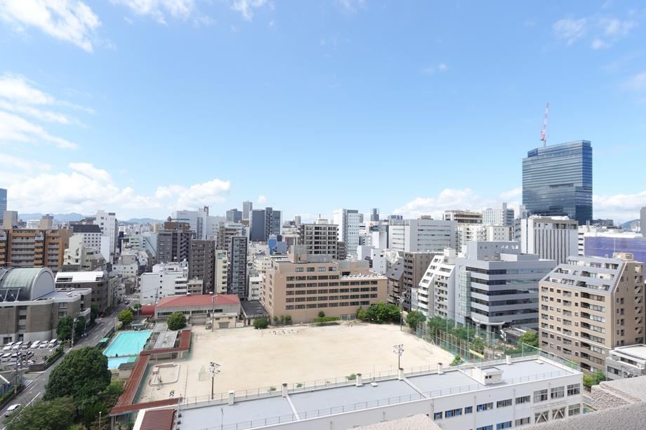 3LDK apartment in Naka Ward, Hiroshima - Photo 1