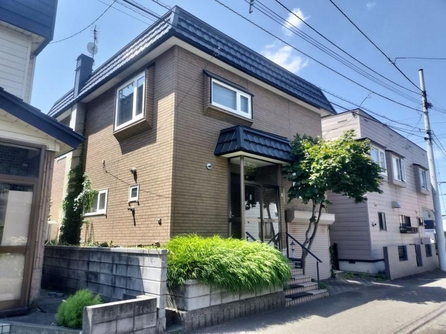 4LDK house in Kita Ward, Sapporo, Hokkaido - Photo 1