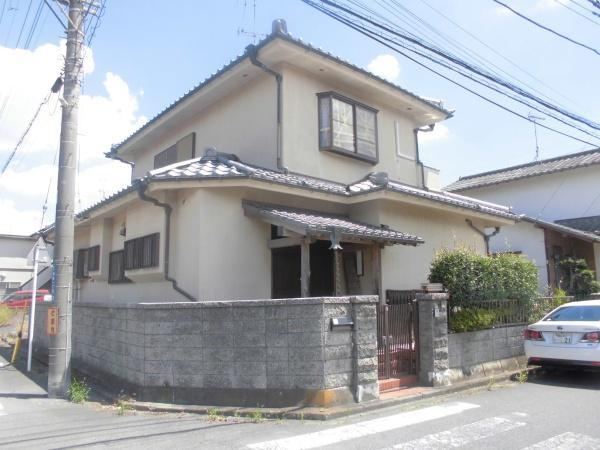 4LDK house in Satte, Saitama - Photo 1