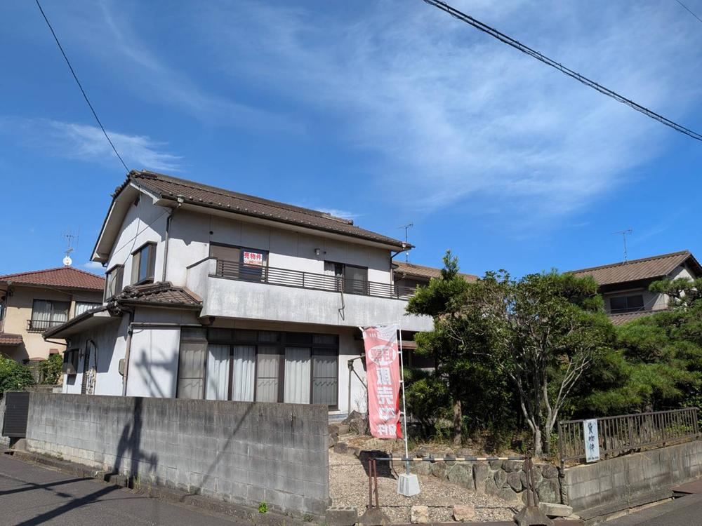 5LDK house in Fukuyama, Hiroshima - Photo 1