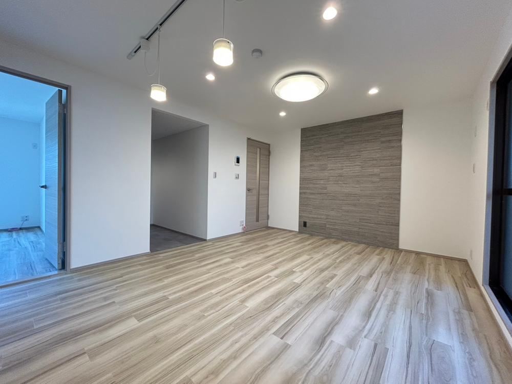 3LDK apartment in Higashi Ward, Hiroshima - Photo 1
