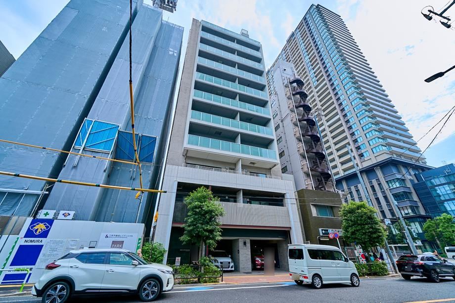 2LDK apartment in Bunkyo Ward, Tokyo - Photo 1