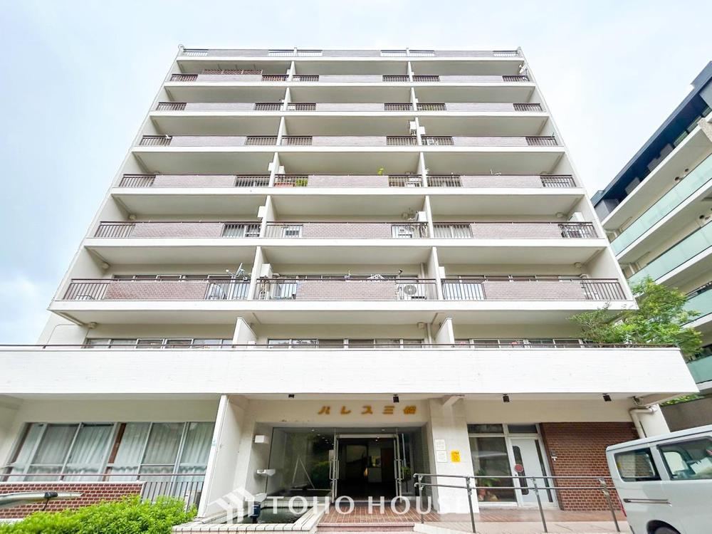 2LDK apartment in Meguro Ward, Tokyo - Photo 1