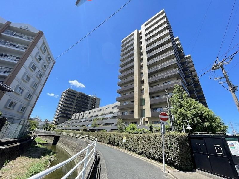 4LDK apartment in Kokurakita Ward, Kitakyushu, Fukuoka - Photo 1