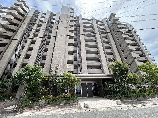 3LDK apartment in Nishi Ward, Fukuoka - Photo 1