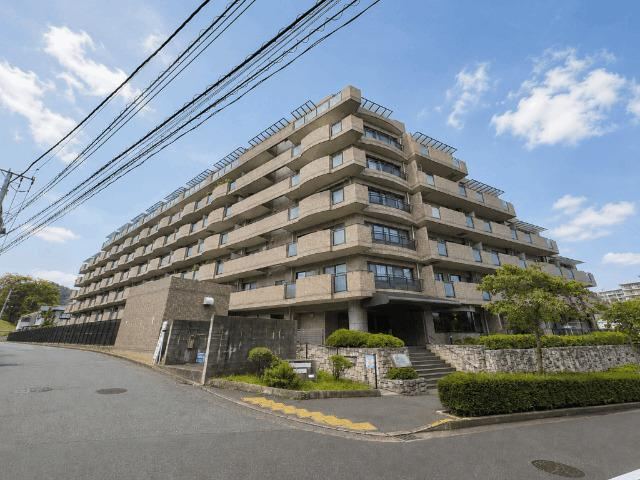 3LDK apartment in Tama, Tokyo - Photo 1