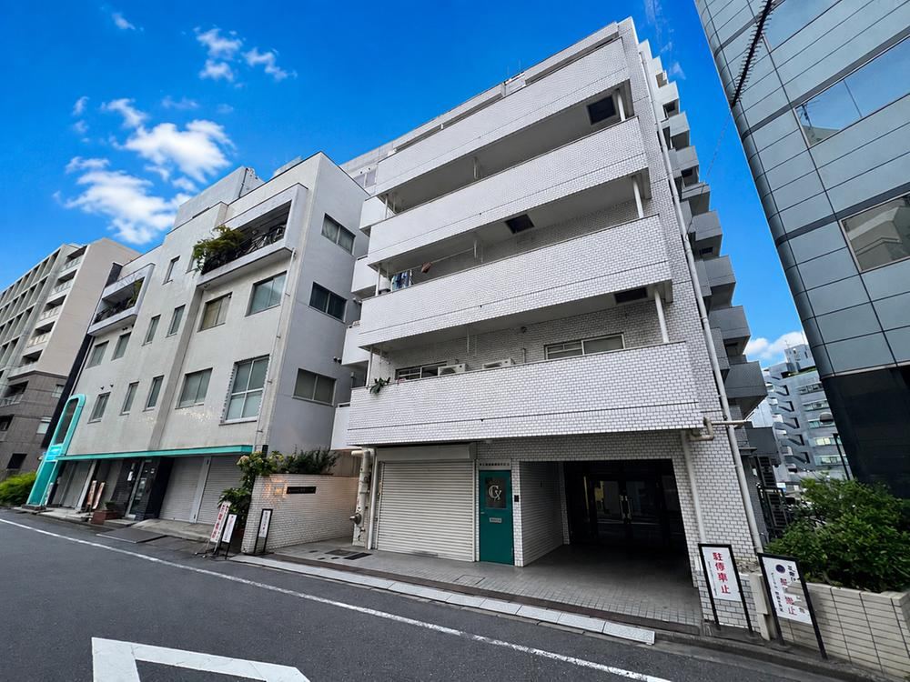 3LDK apartment in Chuo Ward, Tokyo - Photo 1