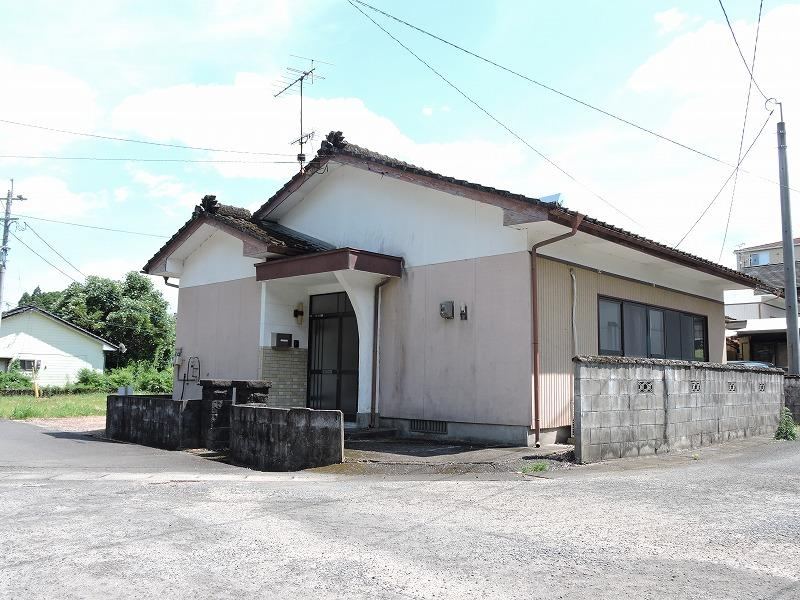 3DK house in Kobayashi, Miyazaki - photo 1