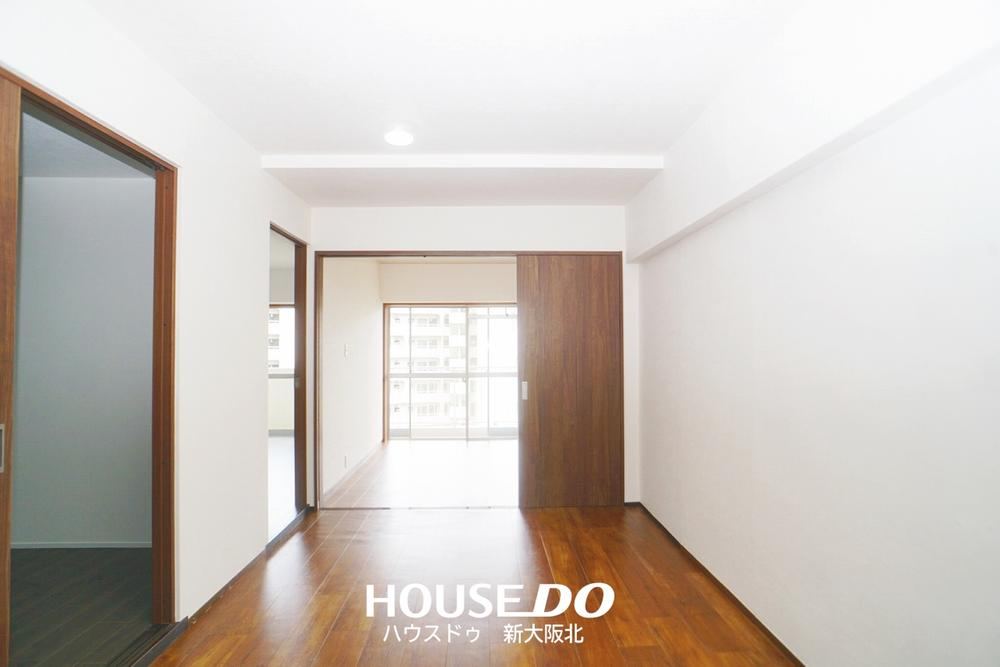 2LDK apartment in Suita, Osaka - Photo 1