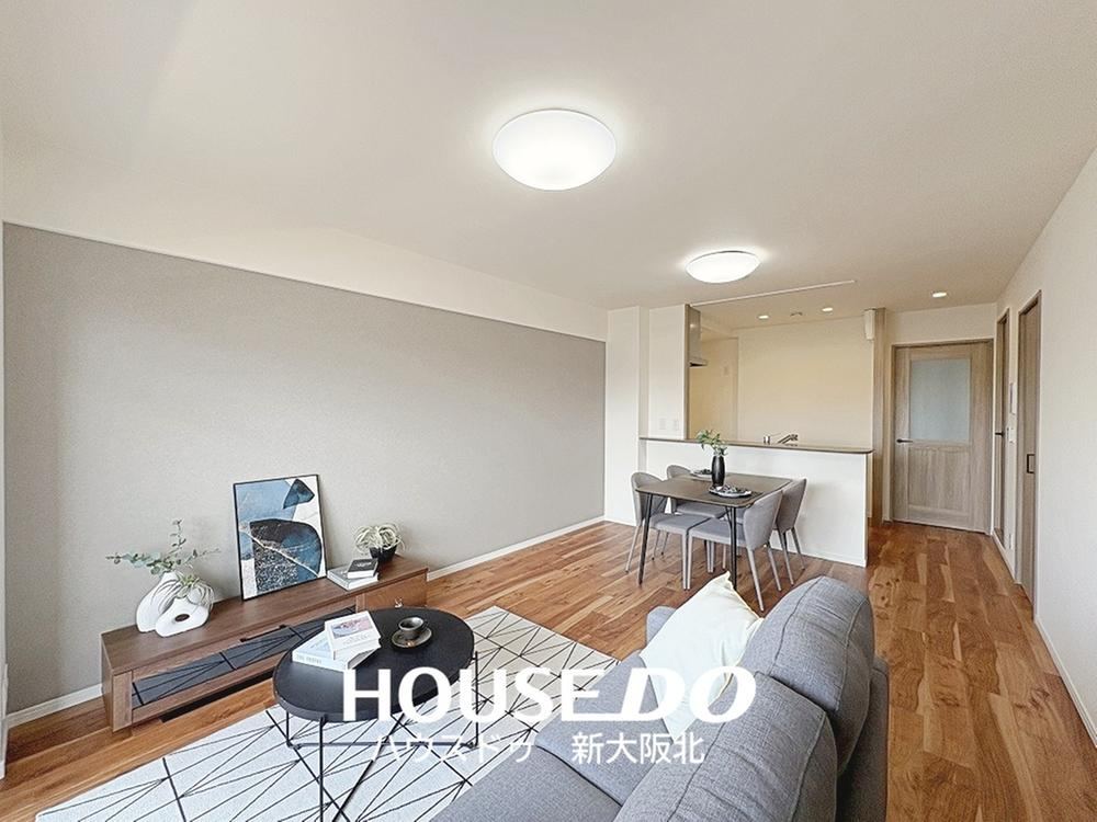 3LDK apartment in Suita, Osaka - Photo 1