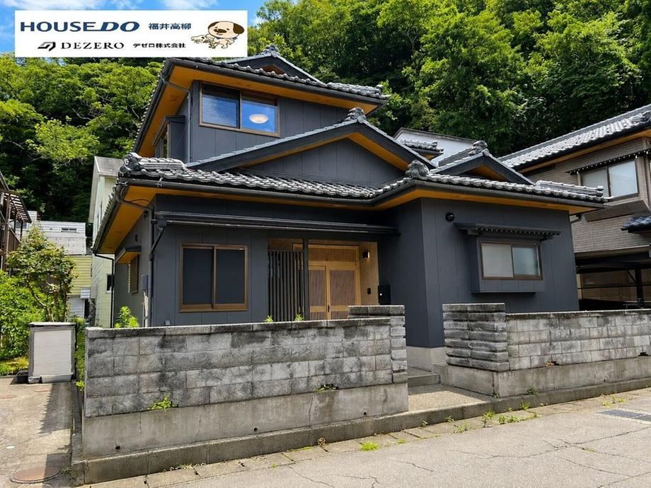 5LDK house in Fukui, Fukui - Photo 1