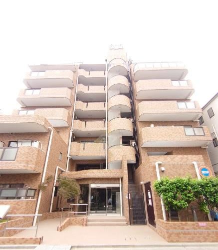 3LDK apartment in Arakawa Ward, Tokyo - Photo 1