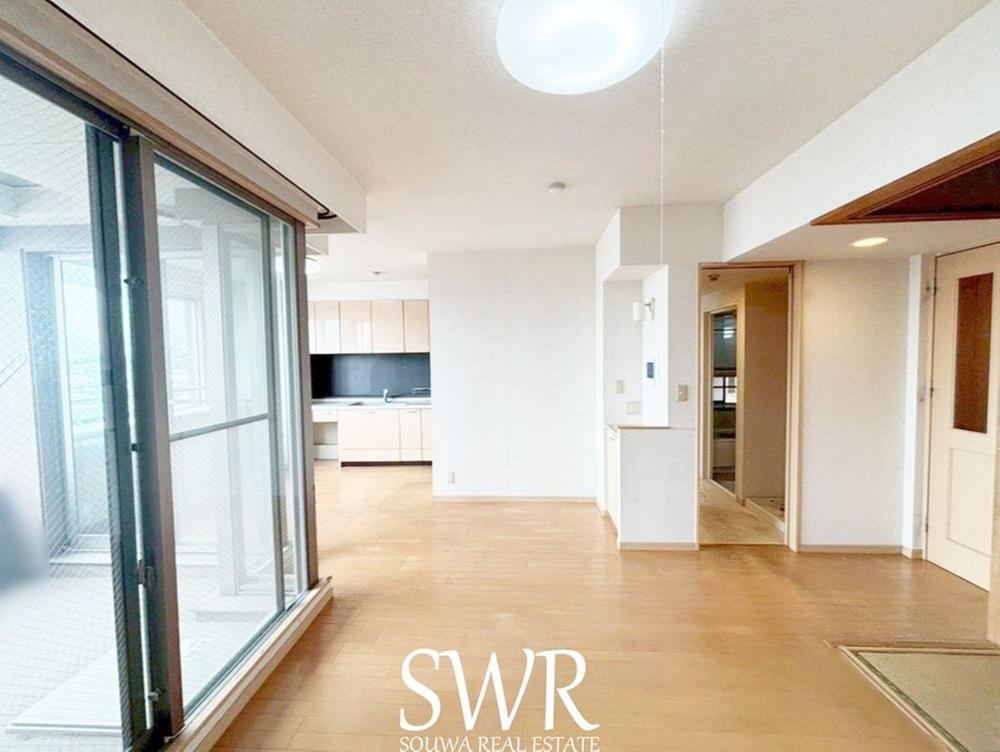 4LDK apartment in Kasugai, Aichi - Photo 1