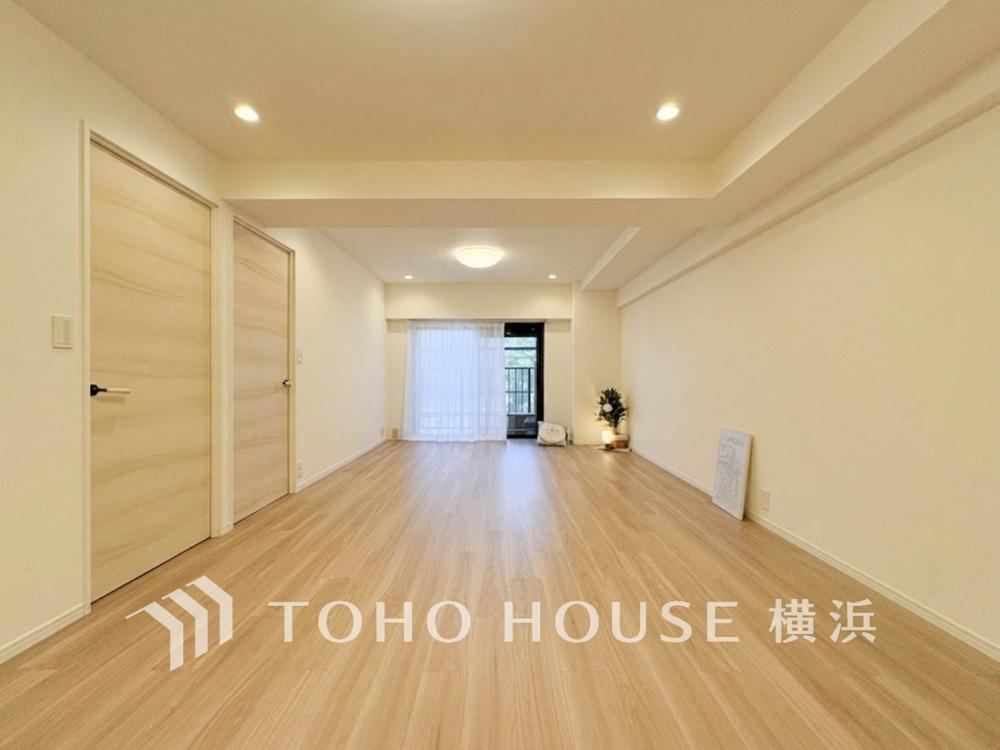 2LDK+S apartment in Minami Ward, Yokohama, Kanagawa - Photo 1