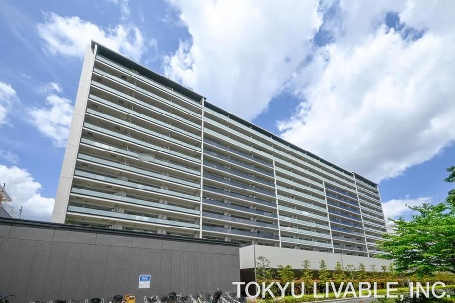 3LDK apartment in Fujisawa, Kanagawa - Photo 1