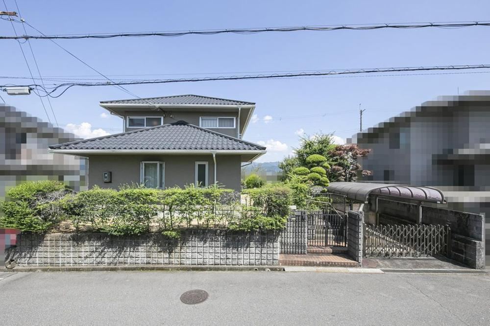 4LDK house in Kawachinagano, Osaka - Photo 1