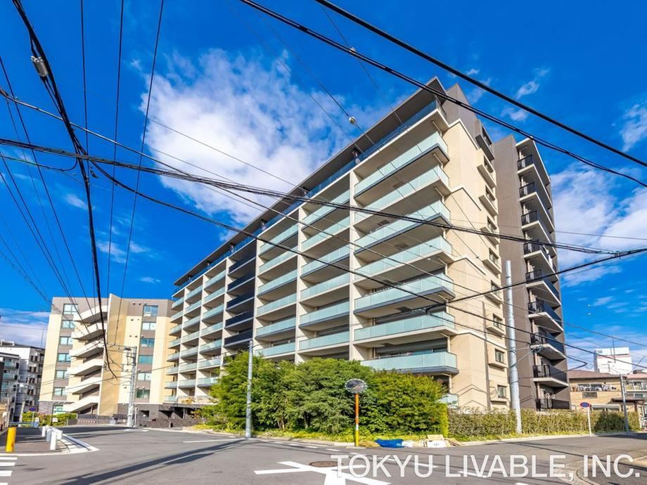 3LDK apartment in Kanagawa Ward, Yokohama, Kanagawa - Photo 1