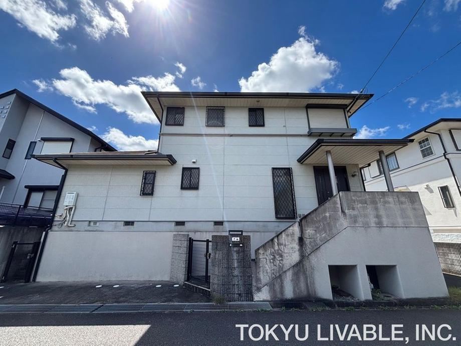 4LDK house in Sanda, Hyogo - Photo 1