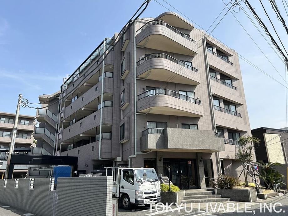 3LDK apartment in Kamakura, Kanagawa - Photo 1