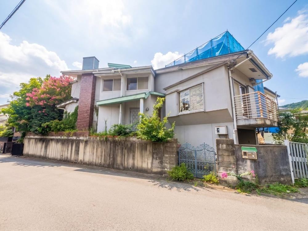 6LDK house in Nagaokakyo, Kyoto - Photo 1