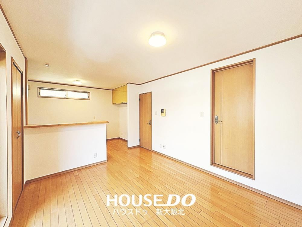 4LDK house in Higashiyodogawa Ward, Osaka - Photo 1