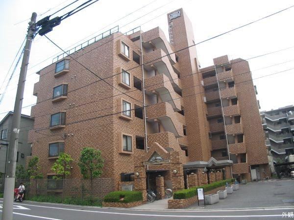 1LDK+S apartment in Tsurumi Ward, Yokohama, Kanagawa - Photo 1