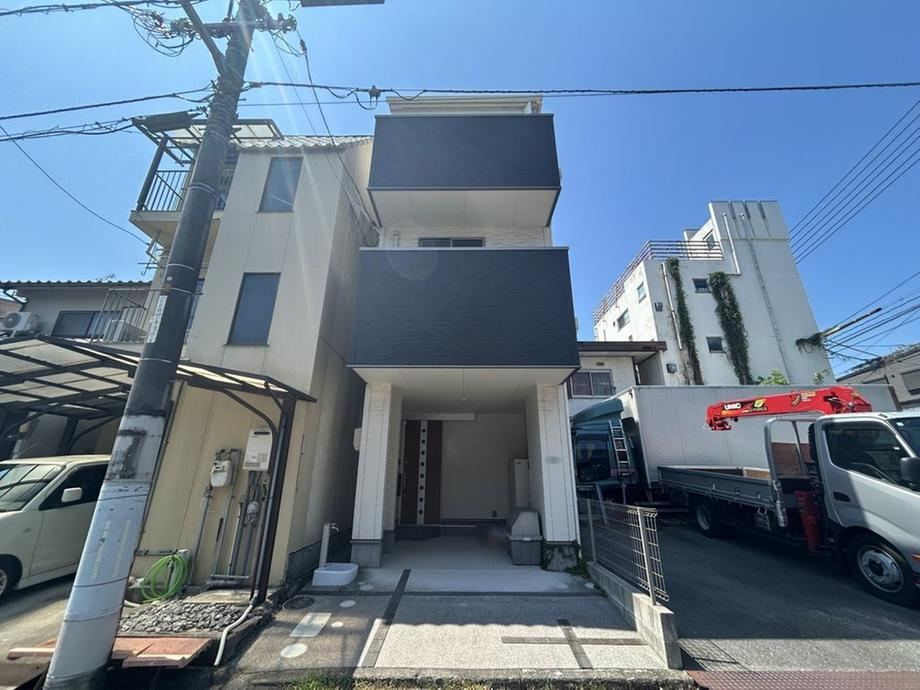 1DK+S house in Naka Ward, Hiroshima - Photo 1