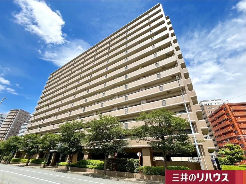 2LDK apartment in Chuo Ward, Fukuoka - Photo 1