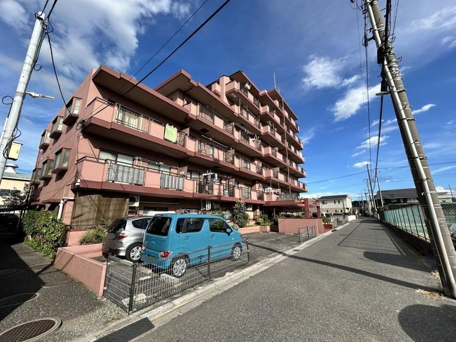 3DK apartment in Midori Ward, Saitama - Photo 1