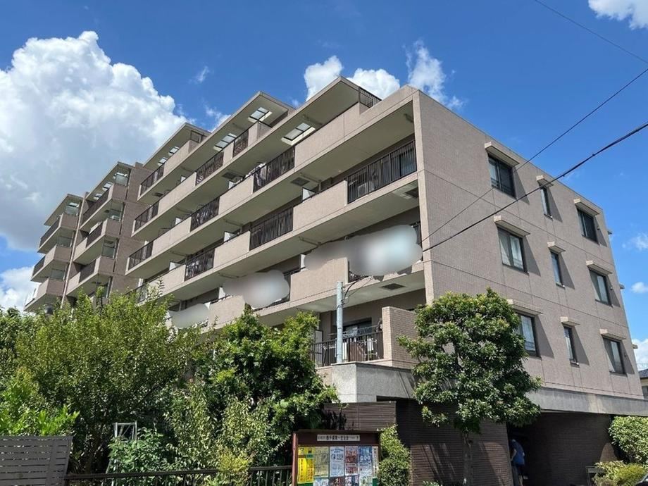 4LDK apartment in Minami Ward, Saitama - Photo 1
