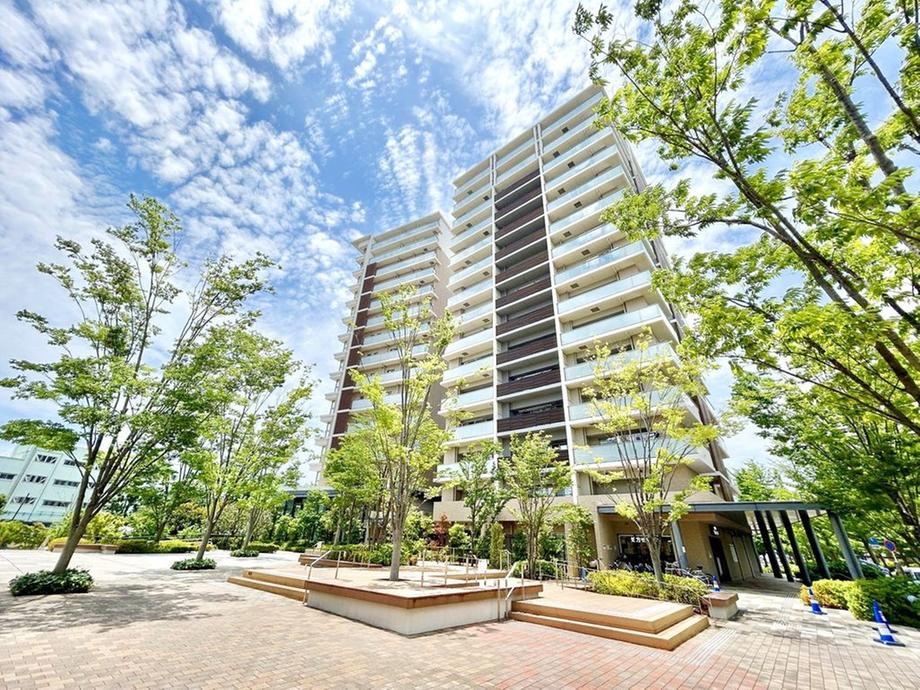 4LDK apartment in Sakae Ward, Yokohama, Kanagawa - Photo 1