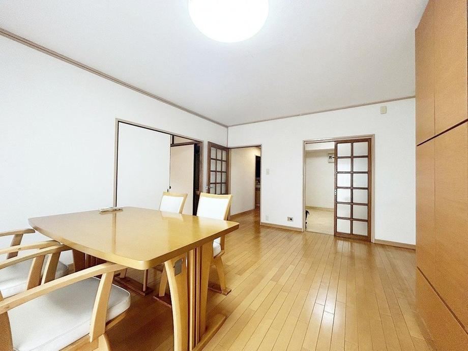 3LDK apartment in Ayase, Kanagawa - Photo 1
