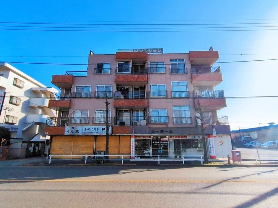 2LDK apartment in Hamura, Tokyo - Photo 1