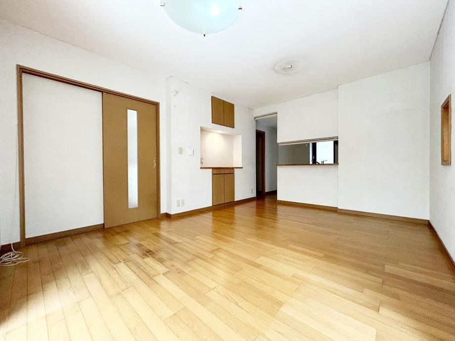 5LDK house in Nerima Ward, Tokyo - Photo 1