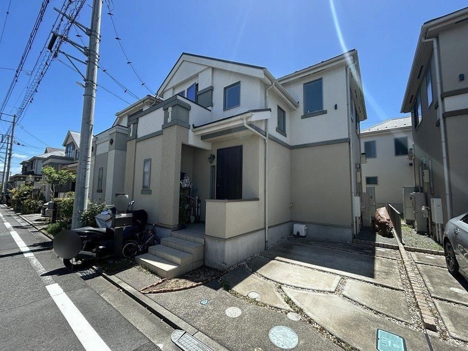 4LDK house in Hiratsuka, Kanagawa - Photo 1