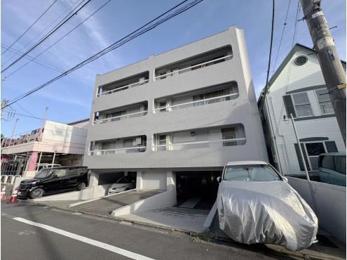 2LDK apartment in Setagaya Ward, Tokyo - Photo 1