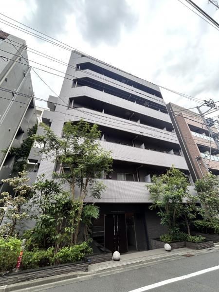 1K apartment in Sumida Ward, Tokyo - Photo 1